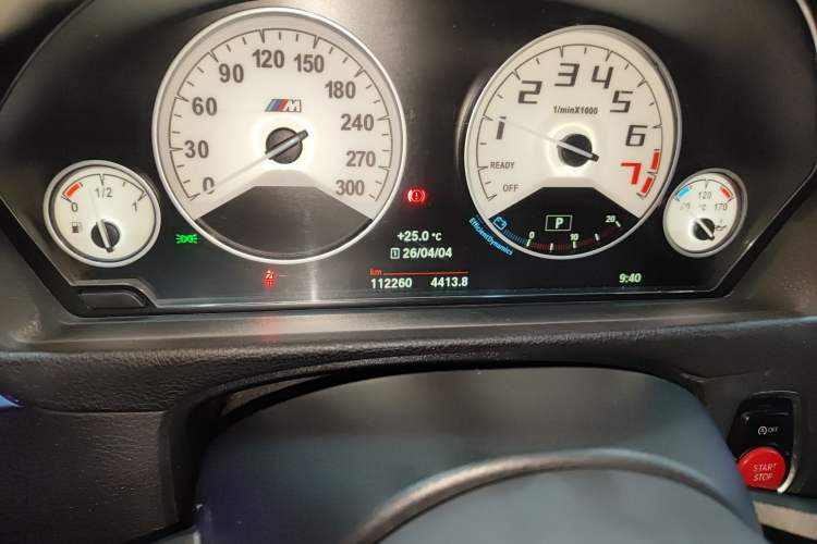 Used BMW 4 Series 2017 425i Gran Coupe Leading Model with M Sport Package Odometer Close Up