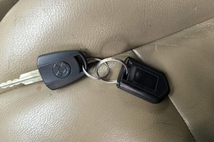 Used SsangYong Rodius 2008 SV270 RH Ultra-Luxury Model