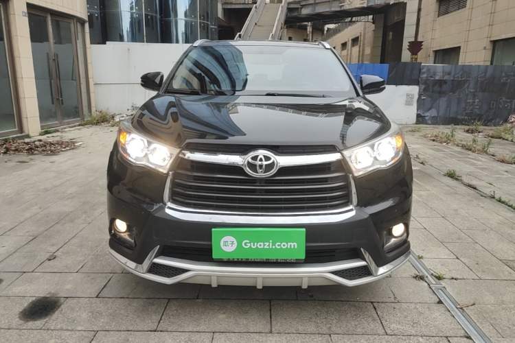 Used Toyota Highlander 2015 2.0T Four-Wheel Drive Luxury Edition 7-Seater

