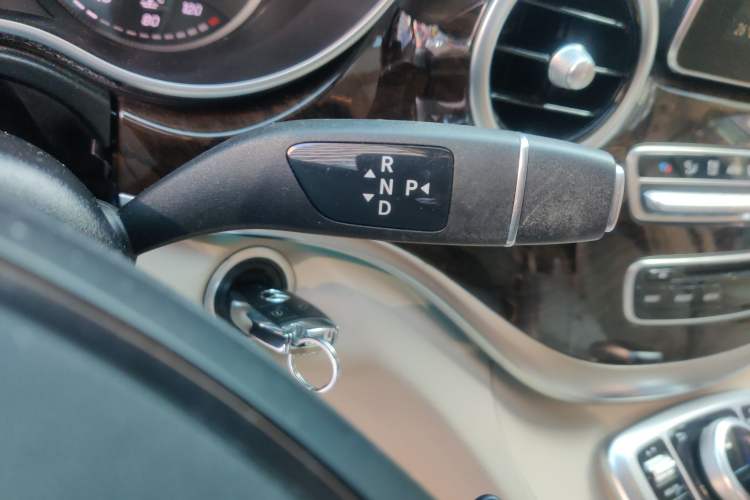 Used Mercedes-Benz V-Class 2016 V 260 L Prestige Extended Edition