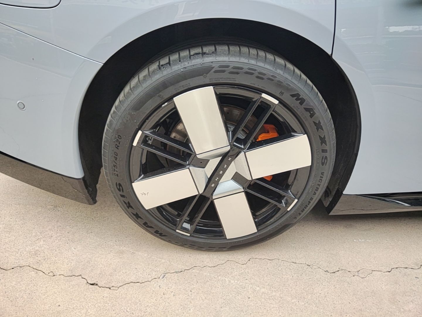 XPeng P7 2025 Model—750 All-Wheel-Drive High-Performance Ultra — снимка 11