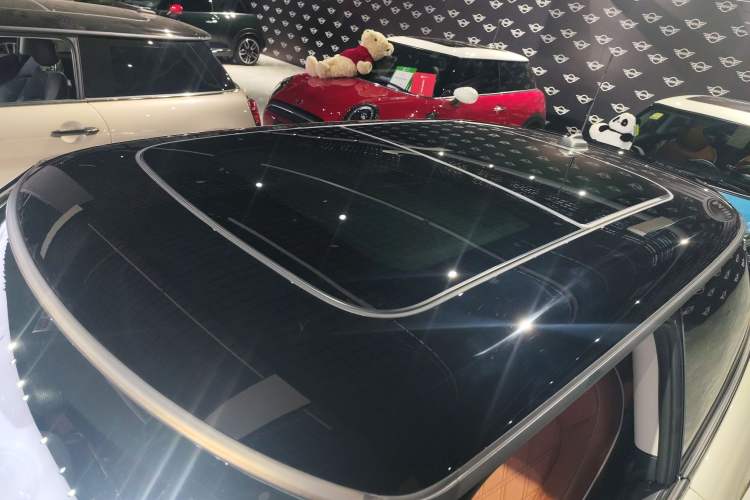 Used MINI MINI 2023 2.0T COOPER S Artist