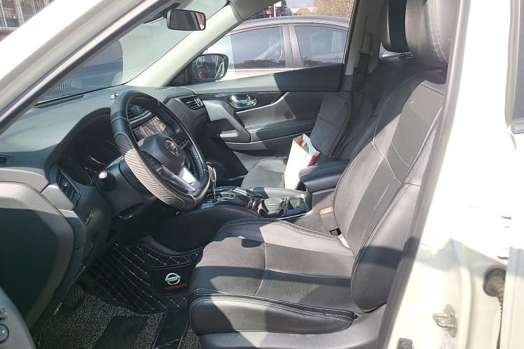 Used Nissan X-Trail 2021 2.0L CVT 2WD XL ITS Comfort Commemorative Edition Left Front Seat