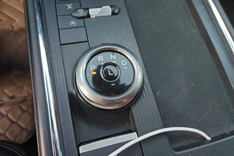 Used Ford Mondeo 2025 2.0T EcoBoost Luxury Version