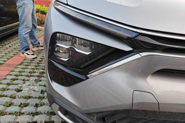 Used Citroen C5 X 2021 1.6T Enjoy the Extraordinary Right Front Headlight