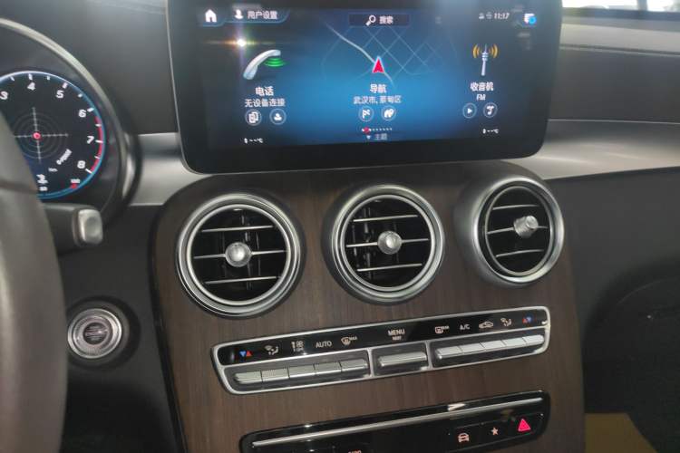 Used Mercedes-Benz GLC 2020 Facelifted GLC 300 L 4MATIC Luxury Edition