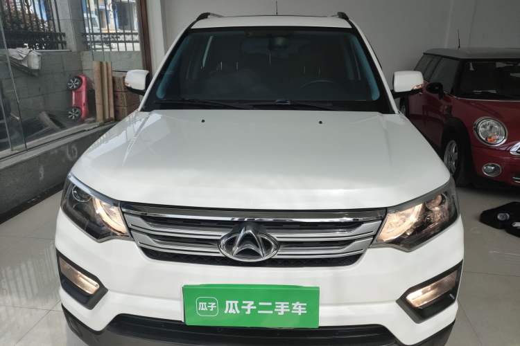 Used CHANGAN OSHAN CX70 2016 1.6L Manual Luxury Model Front
