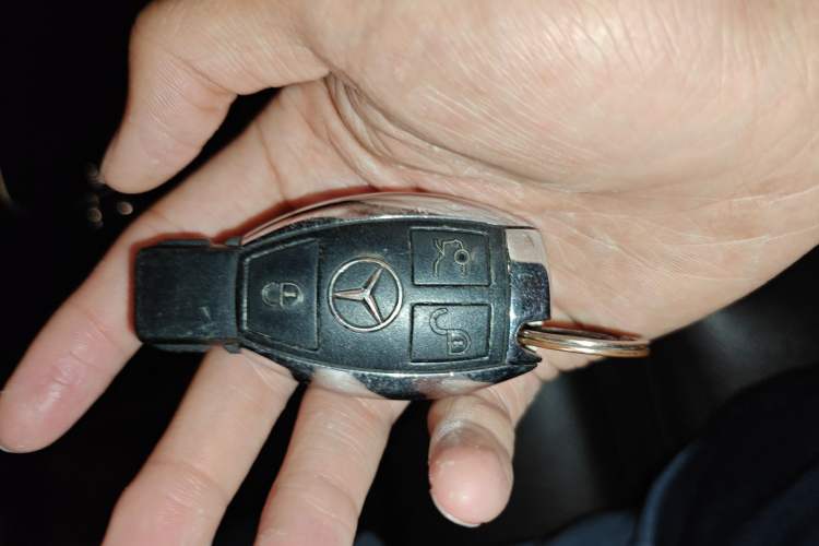 Used Mercedes-Benz GLC 2016 GLC 260 4MATIC Luxury Model