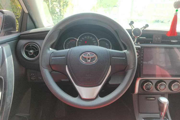 Used Toyota Corolla 2017 Revised Version 1.2T S-CVT GL