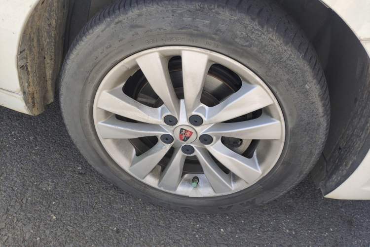 Used Roewe 360 2018 PLUS 1.5L Automatic Luxury Edition Right Front Wheel Hub