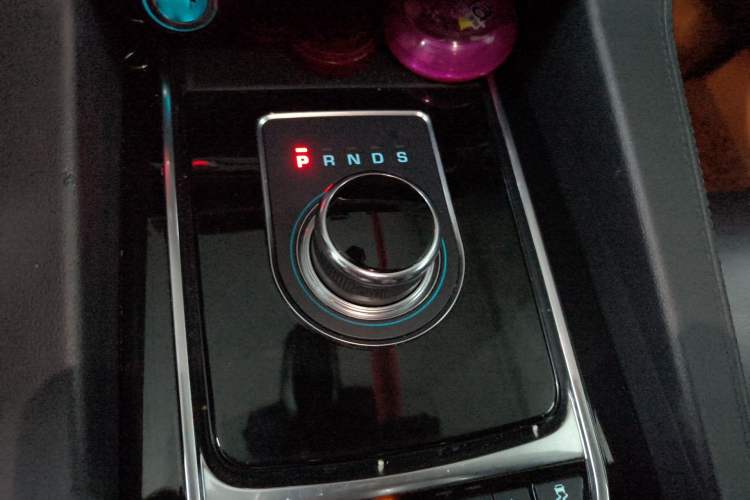 Used Jaguar F-PACE 2019 2.0T Four-Wheel Drive Urban Luxury Edition