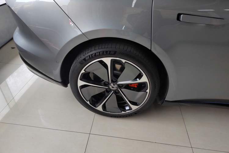 Used Nio ET5T 2025 75 kWh Touring