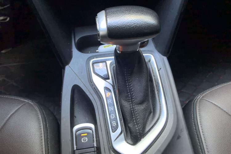 Used GAC Trumpchi GS4 2016 235T G-DCT Luxury Edition