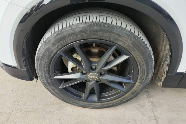 Used Audi Q2L 2021 35 TFSI Progressive Dynamic Edition Exterior 4