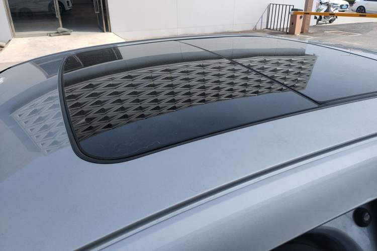 Used Geely Auto Preface 2021 Revised Version 2.0TD Luxury Edition Roof