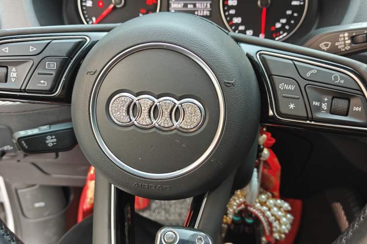 Used Audi Q2L 2021 35 TFSI Fashion Dynamic Model Vehicle Key