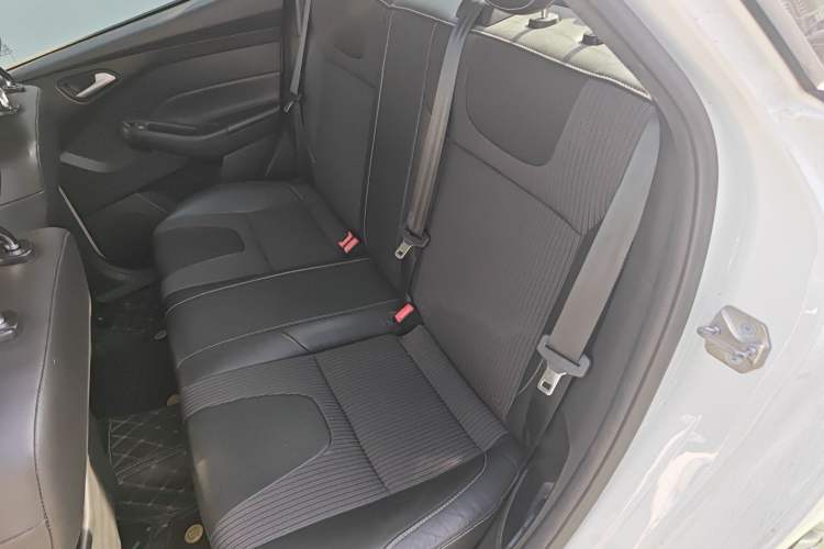Used Ford Focus 2012 Sedan 1.6L Automatic Fashion Edition Left Rear Seat