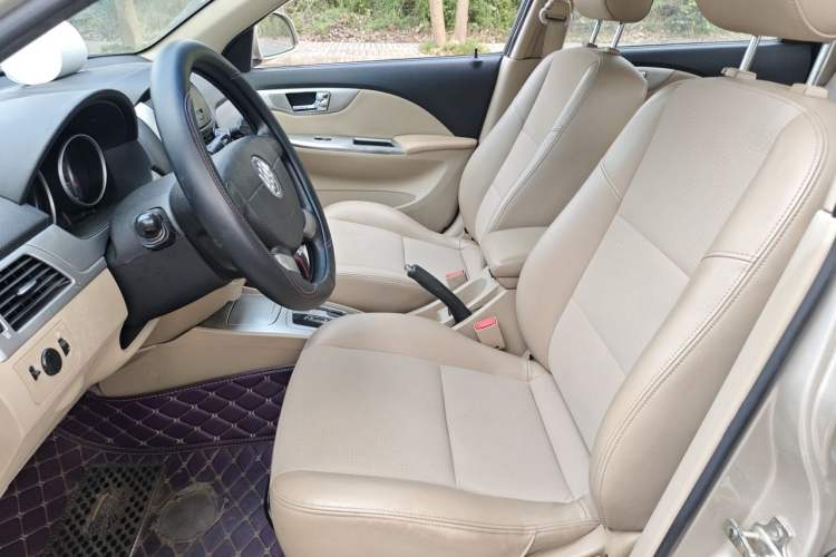 Used Buick Excelle 2013 1.5L Automatic Classic Model