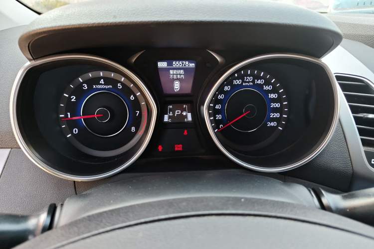 Used Hyundai Elantra (5th Generation / Langdong) 2015 1.6L Automatic Leading Model
