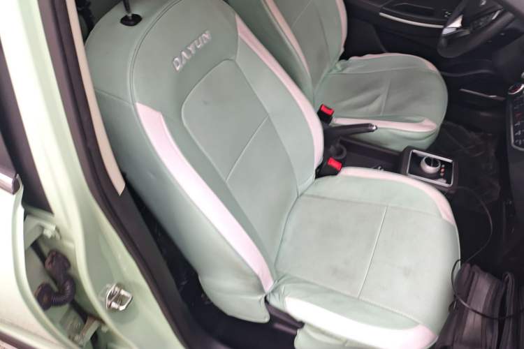 Used Dayun Yuehu 2023 330 Standard Edition