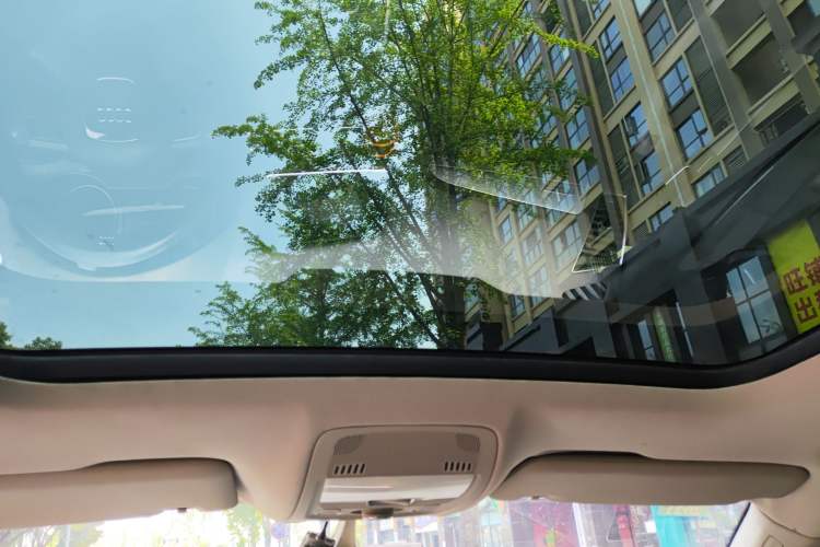 Used Audi Q5 2012 2.0TFSI Technology Model Headliner