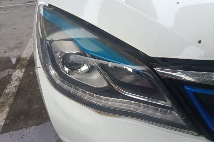 Used Dongfeng Aeolus E70 2018 500 Ultra-Luxury Edition