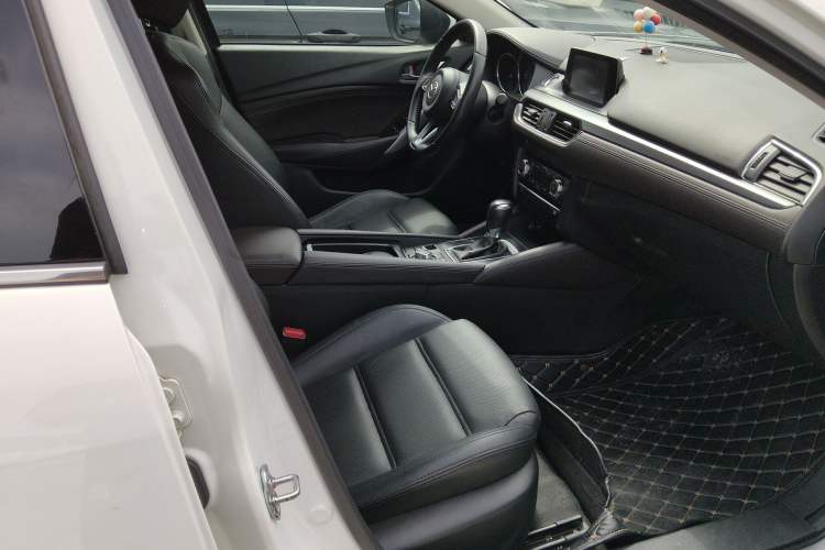 Used Mazda Atenza 2018 2.0L Blue Sky Luxury Edition China VI Standard
