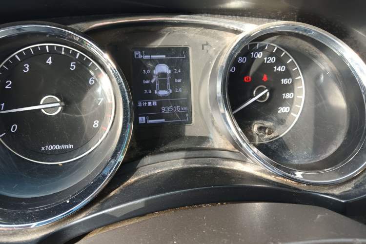 Used Wuling Hongguang 2016 1.5L S1 Deluxe Model China V-standard
