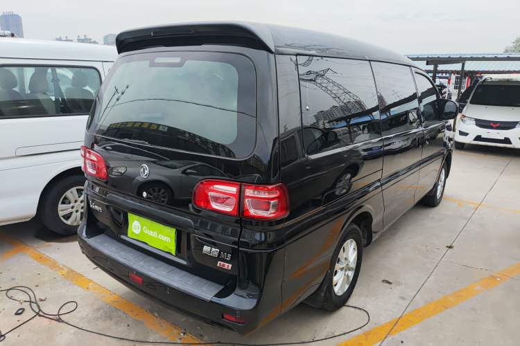 Used FORTHING Lingzhi 2017 M5L 1.6L 7-Seater Comfort Model Rear Right 45 Deg