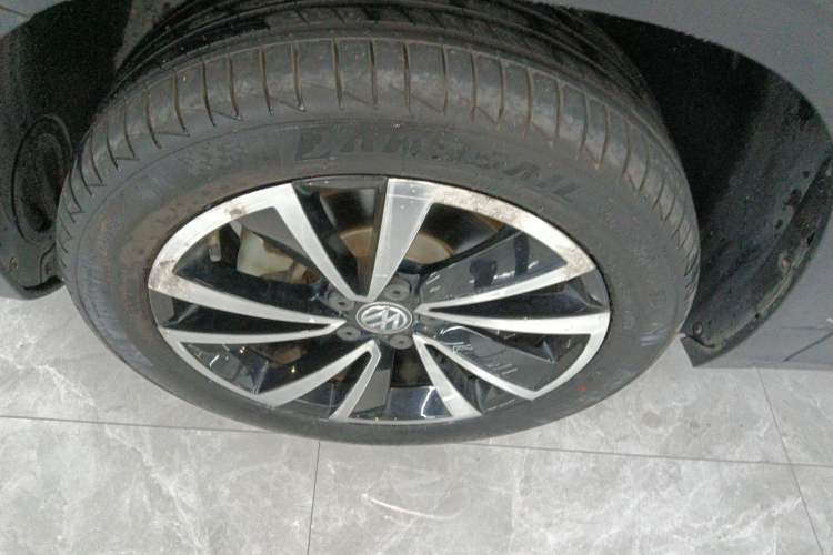 Used Volkswagen Tharu 2020 280TSI Two-Wheel Drive Luxury Plus Version China VI Standard
