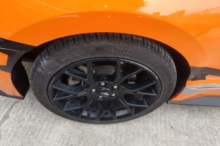 Used Ford Mustang 2020 2.3L EcoBoost Right Rear Wheel Hub