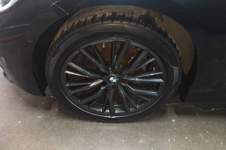 Used BMW 3 Series 2021 Facelifted 325Li M Sport Night Edition Package Exterior 4