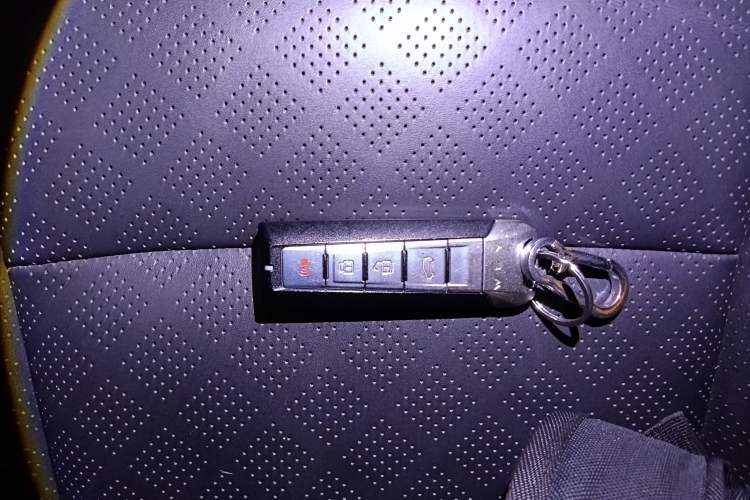 Used Wey VV6 2018 2.0T Four-Wheel Drive Flagship Version China V Standard
