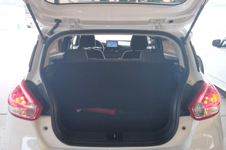 Used Baojun 310 2016 1.2L manual Comfort trim level
