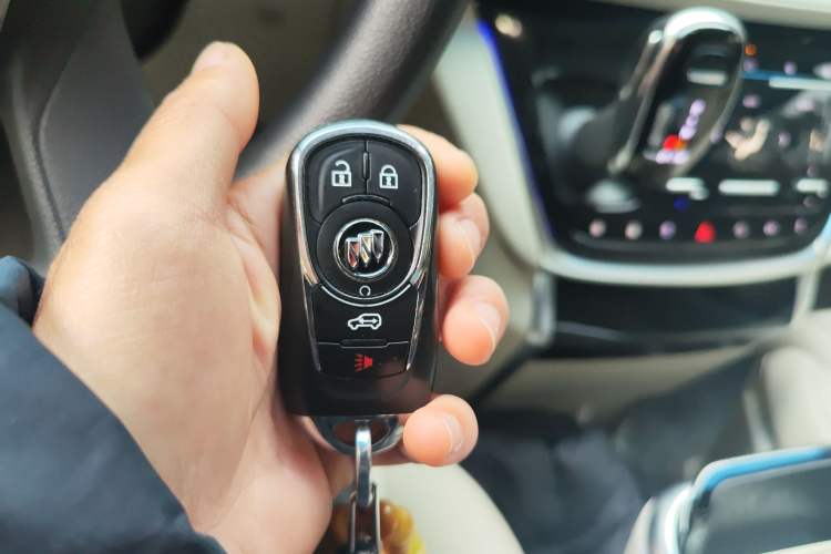 Used Buick GL8 2023 ES Lu Zun Comfort Model
