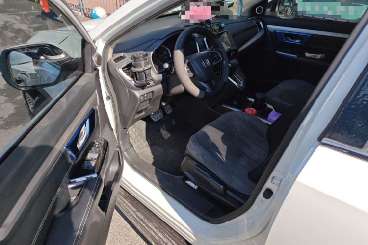 Used Honda CR-V 2019 240TURBO CVT 2WD Comfort Version China V Interior 3