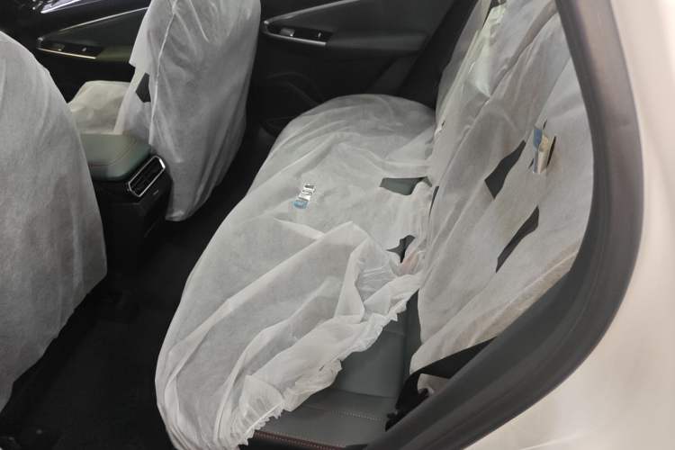 Used Geely Auto Emgrand X7 Sport 2024 1.5TD Smart Connect+
