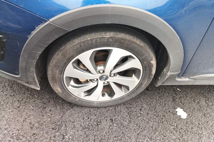 Used Kia KX Cross 2017 1.4L AT GLS
