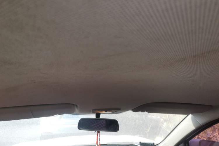 Used Wuling Hongguang S3 2018 1.5L Manual Standard Version China V Standard Headliner