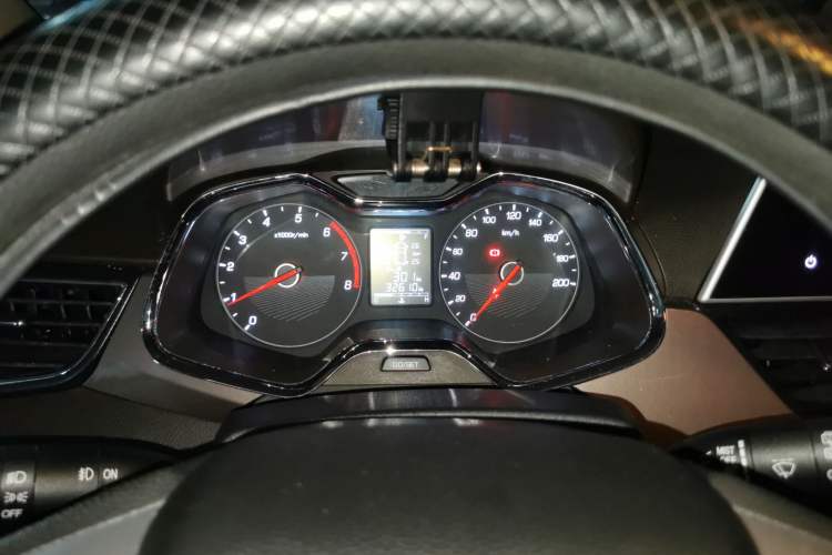 Used Baojun 310W 2017 1.5L Manual Fashion Edition China VI Instrument Cluster