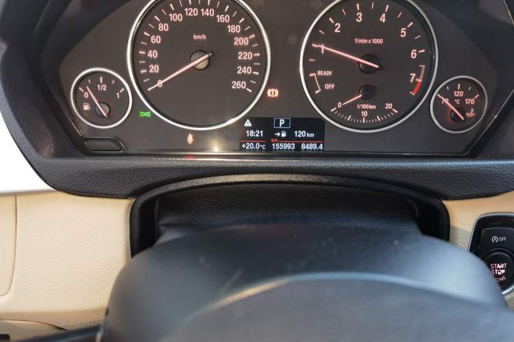 Used BMW 3 Series 2015 320Li Luxury Edition Fashion Model
