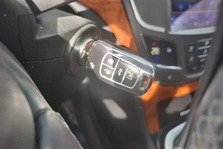 Used Buick Regal 2014 1.6T Fashionable Tech Edition
