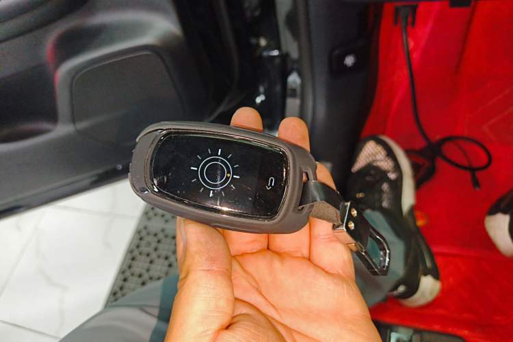 Used Lincoln Corsair 2024 1.5T Two-Wheel Drive Luxury Hybrid Version Vehicle Key