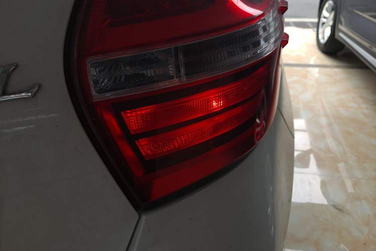 Used Toyota YARiS L Zhi Xuan 2016 Revised 1.5E CVT Charming Edition