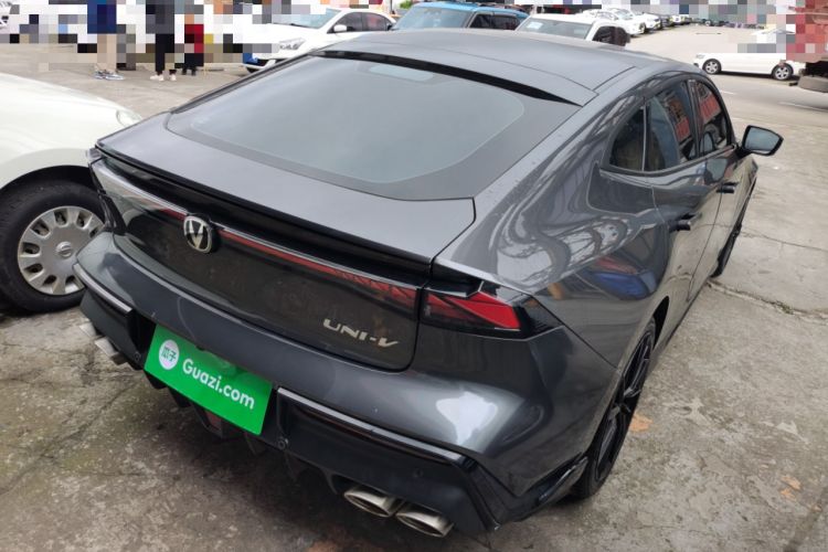 Used CHANGAN UNI-V 2023 1.5T Sport Edition
