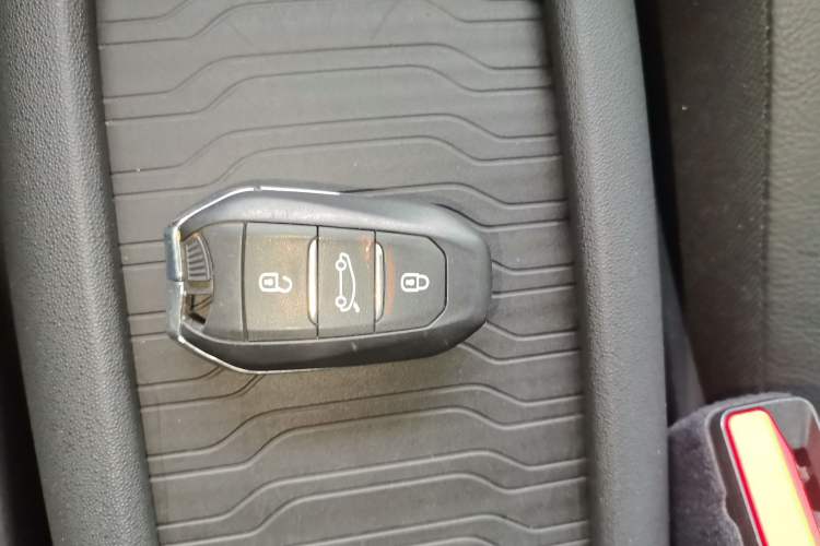 Used Citroen C4 Picasso 2015 Grand 1.6T Luxury 7-Seater
