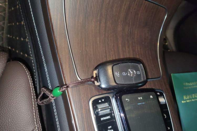 Used Mercedes-Benz GLC 2021 GLC 300 L 4MATIC Dynamic Model Vehicle Key