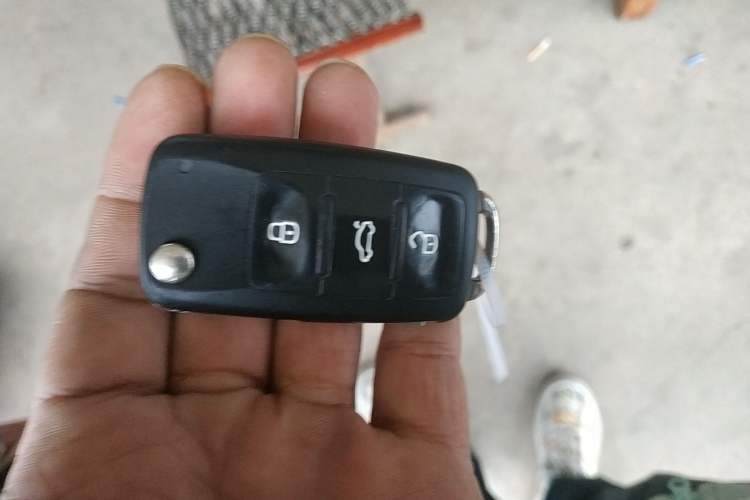 Used Volkswagen Passat 2016 330TSI DSG Luxury Edition Vehicle Key