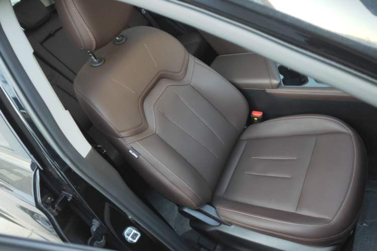 Used JETOUR X95 2023 1.6T DCT Era Edition 7-Seater