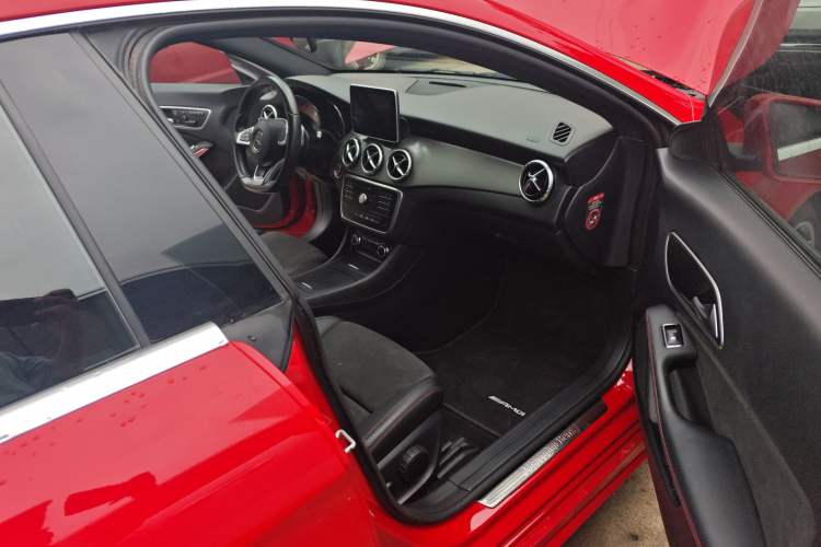 Used Mercedes-Benz CLA 2016 CLA 220 4MATIC Right Front Seat